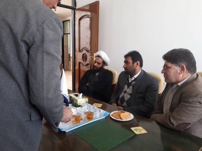 بازدید حجت الاسلام و المسلمین حاج آقای عابدی نماینده نهاد رهبری در دانشگاه جامع به همراه رئیس دانشگاه  جامع علمی کاربردی استان از مراکز علمی کاربردی