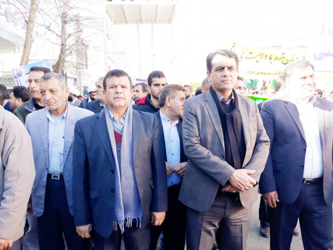 راهپیمایی حماسه ۹ دی با حضور رئیس واحد استان و همکاران واحد استان و مراکز در یاسوج برگزار شد.