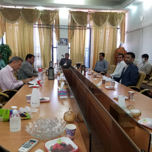 جلسه هم اندیشی کارکنان با رئیس دانشگاه جامع علمی کاربردی استان